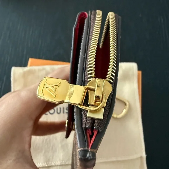 Louis Vuitton Brown Checkered Pouch - Picture 5 of 7